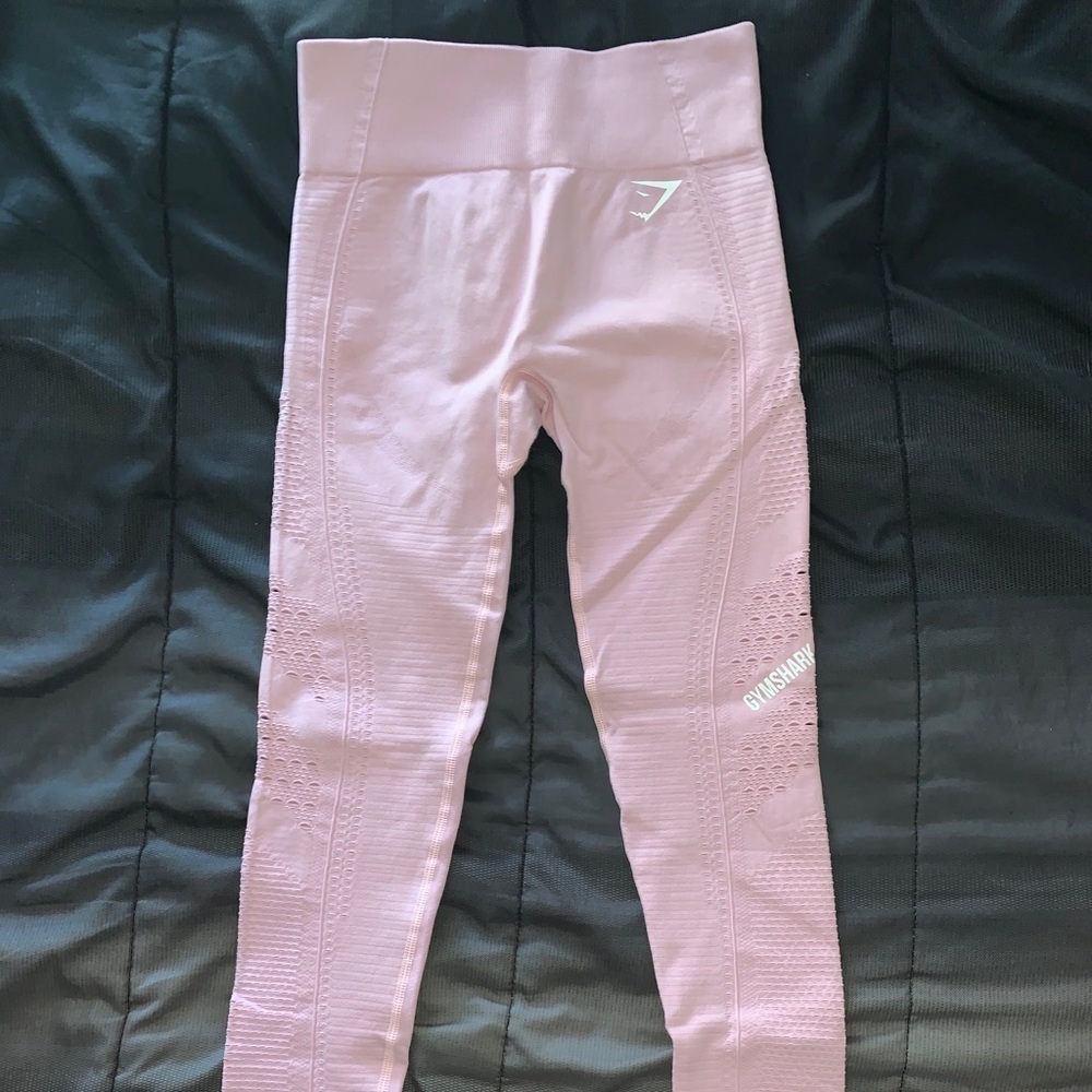 Women’s gymshark leggings pink size XS